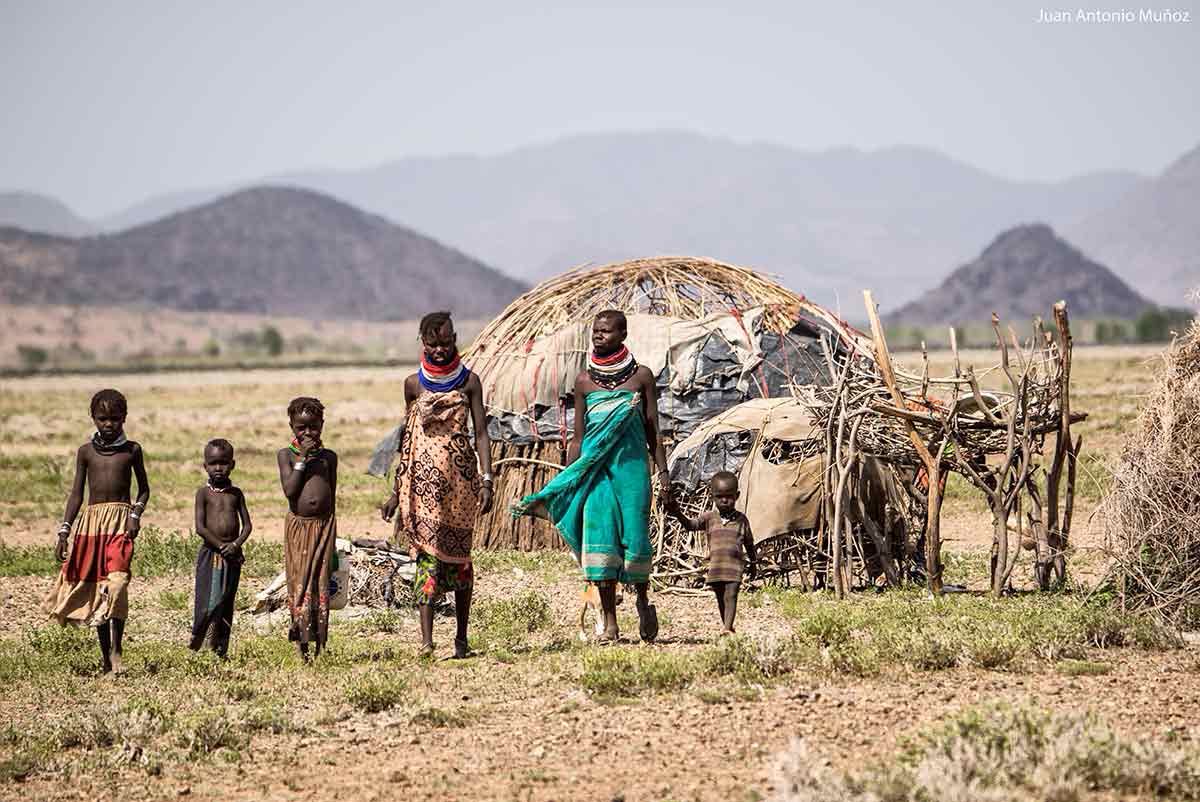 Caminar Turkana Kenia