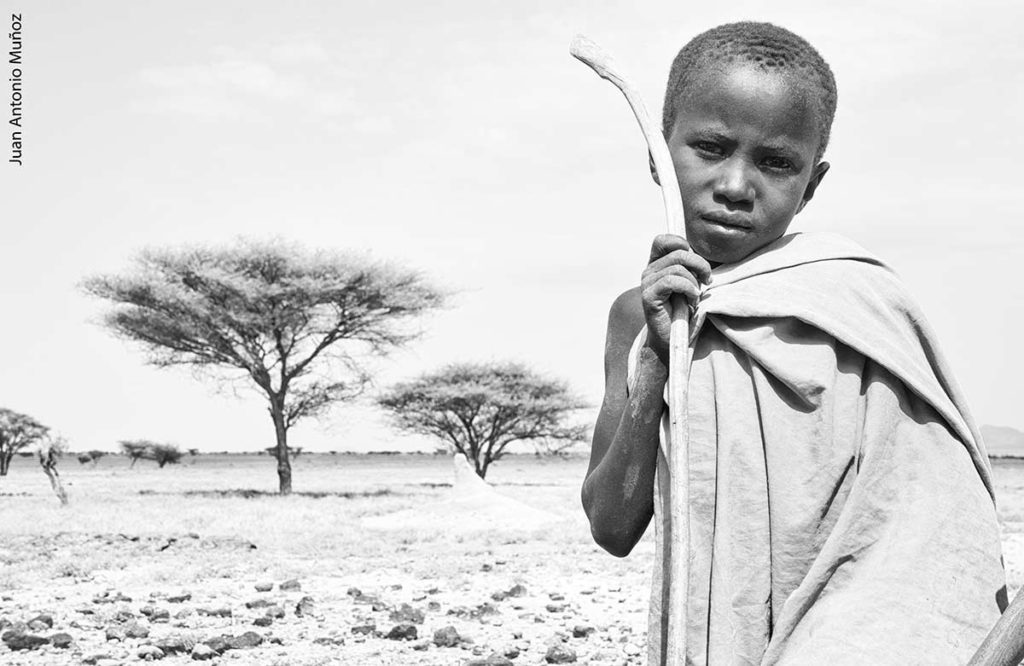 Joven Turkana Kenia