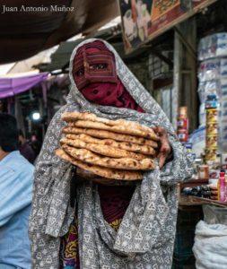 La mujer del pan. Irán