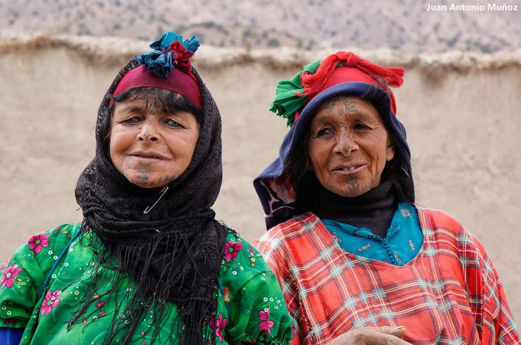 Mujeres tatuajes. Marruecos