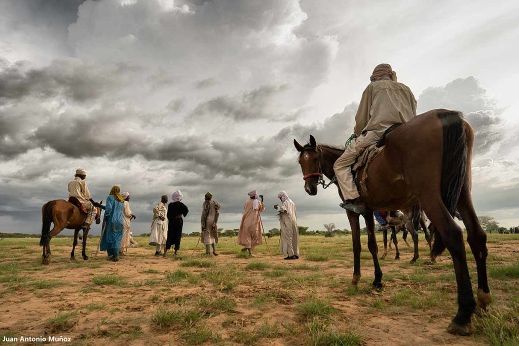 Jinetes en la llanura. Chad