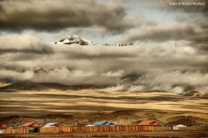 Casas y montañas. Mongolia