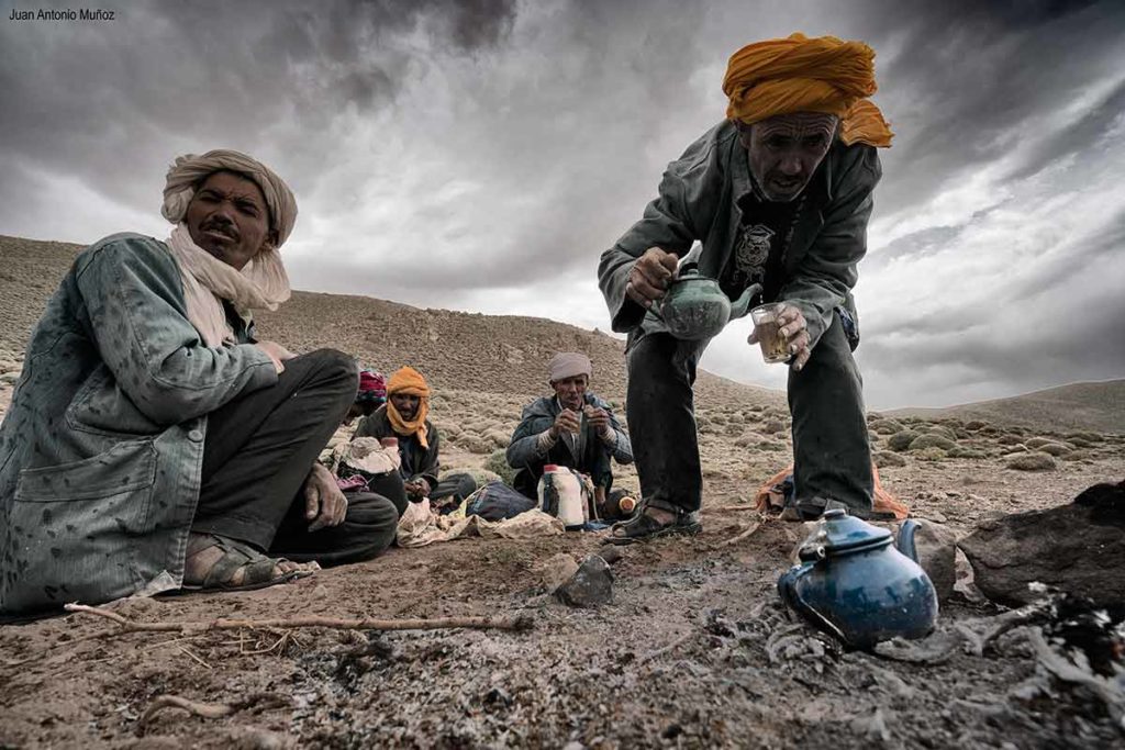 Té bajo la lluvia. Marruecos